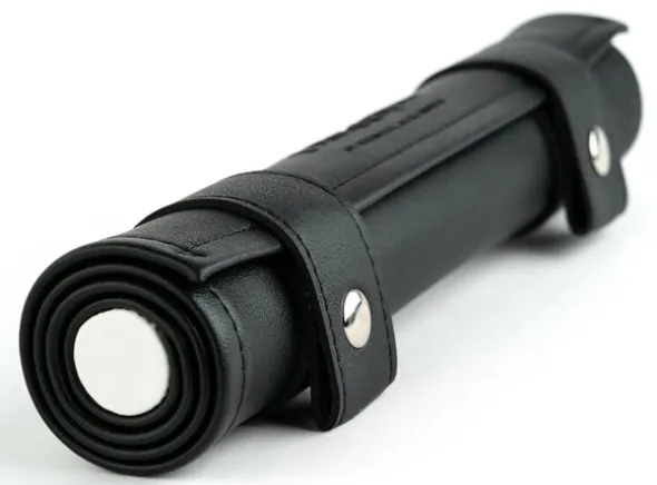 Dice Rolling Scroll Black