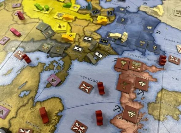 7 Empires Brettspill