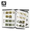 Vallejo Colours of War (Bok)