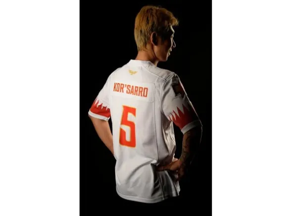 White Scars Sports Jersey - Large